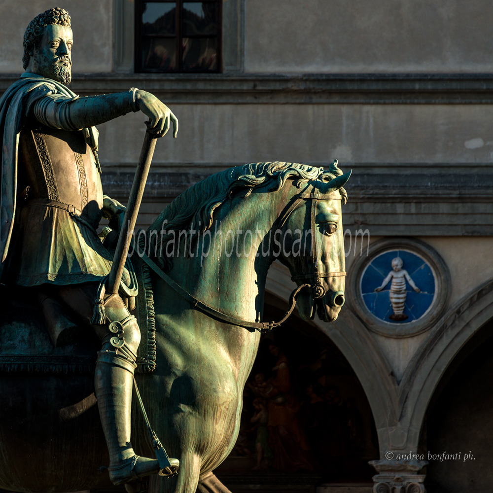 andrea bonfanti ph © Ferdinando I in piazza Santissima Annunziata Firenze
